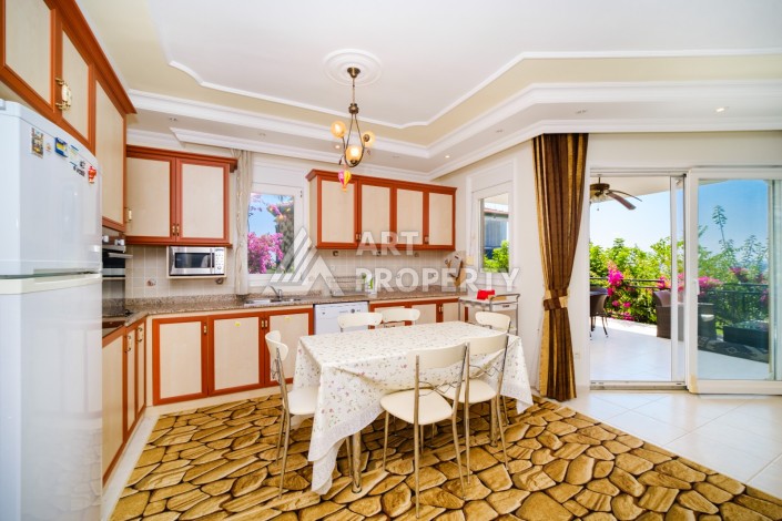 Вилла 3+1 в престижном комплексе в Конаклы, 180 кв.м. - Ракурс 10