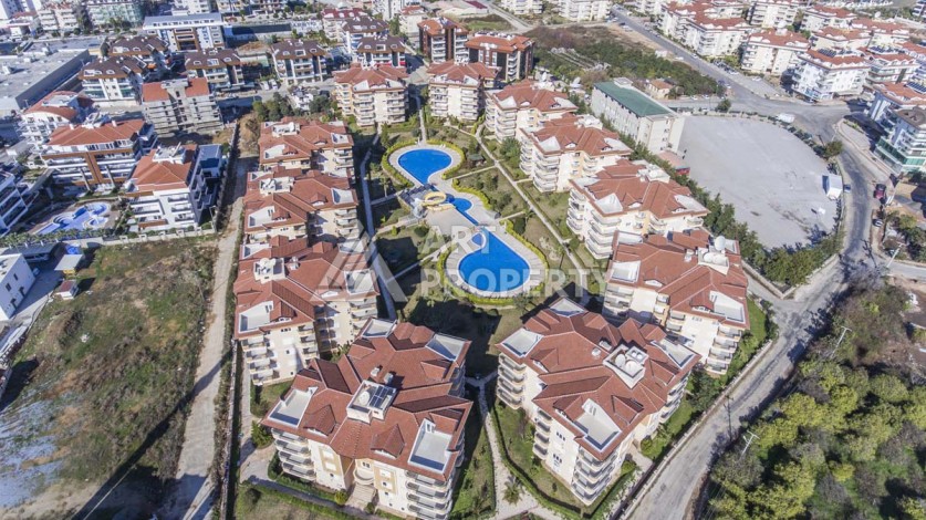 Квартира 2+1 в комплексе с большой территорией, 115 кв.м. Оба, Алания - Ракурс 2