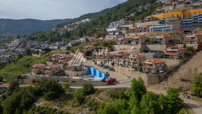 Таунхаус 2+1 в престижном районе Тепе, 95 кв.м. - Ракурс 16