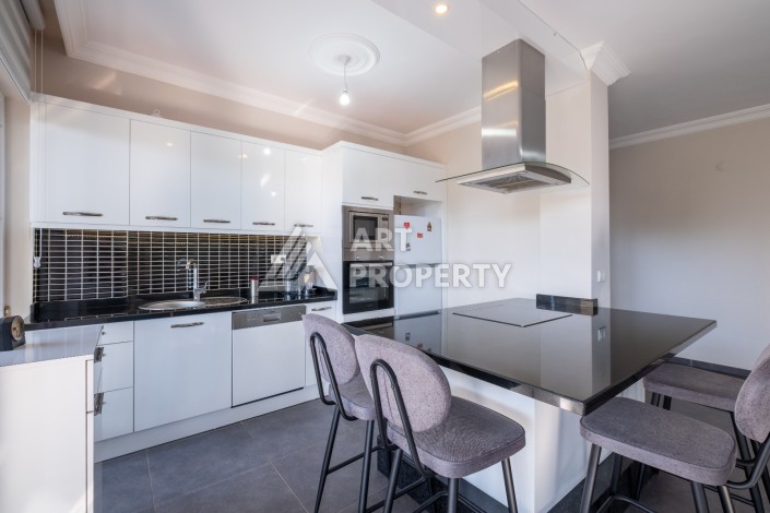 Квартира 3+1 возле канатной дороги, 170 кв.м. Уникальная локация! - Ракурс 2