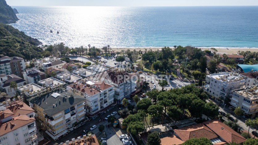 Квартира 3+1 возле канатной дороги, 170 кв.м. Уникальная локация! - Ракурс 25