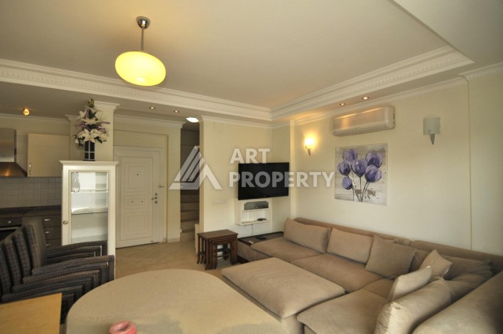 Дуплекс 4+1 в уютном комплексе, 180 кв.м. в районе Оба. Пожходит под ВНЖ и Гражданство - Ракурс 4