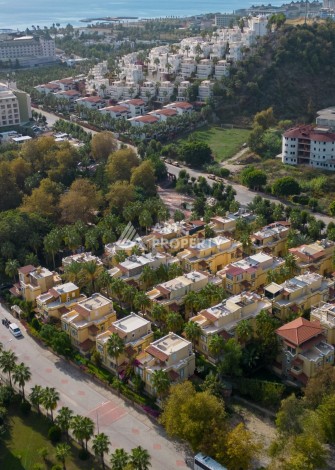 Вилла 3+1 в 200 метрах от моря в районе Конаклы - Ракурс 27