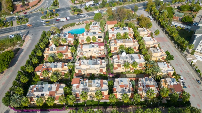 Вилла 3+1 в 200 метрах от моря в районе Конаклы - Ракурс 30