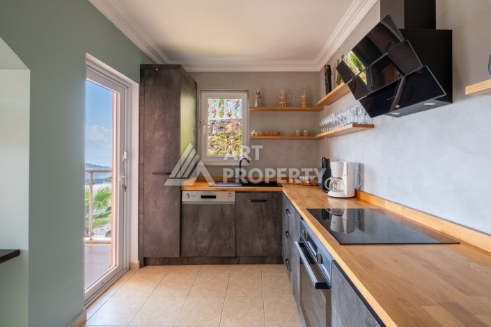 Двухуровневые апартаменты 3+1 с панорамным видом в Каргыджаке, 195 кв.м. - Ракурс 7