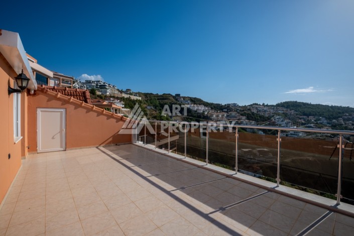 Двухуровневые апартаменты 3+1 с панорамным видом в Каргыджаке, 195 кв.м. - Ракурс 15