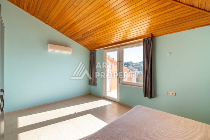 Двухуровневые апартаменты 3+1 с панорамным видом в Каргыджаке, 195 кв.м. - Ракурс 28