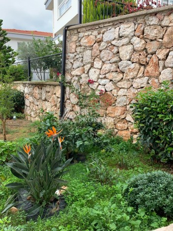 Вилла 3+1 с видом на море, 250 кв.м. в районе Бекташ - Ракурс 11