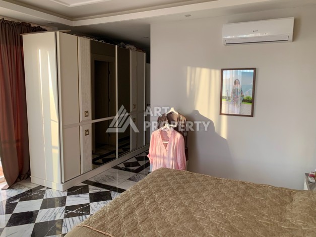 Вилла 3+1 с видом на море, 250 кв.м. в районе Бекташ - Ракурс 23