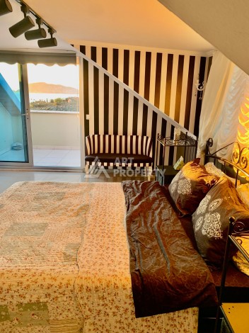 Дуплекс 2+1 с видом на море и крепость, 120 кв.м. Кестель, Алания - Ракурс 14