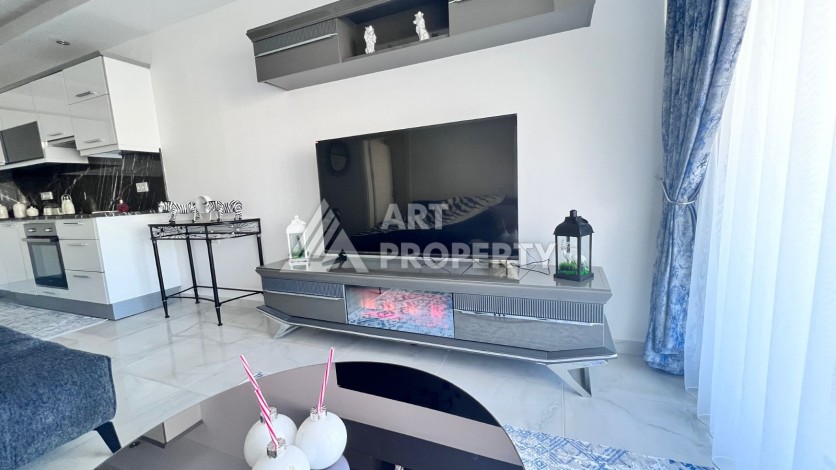 Меблированная квартира1+1 с большим балконом, 70 кв.м. Махмутлар, Алания - Ракурс 5