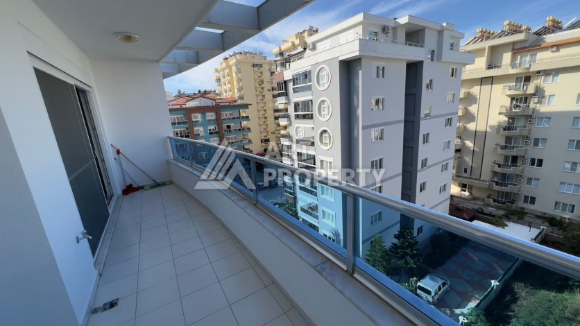 Меблированная квартира1+1 с большим балконом, 70 кв.м. Махмутлар, Алания - Ракурс 9