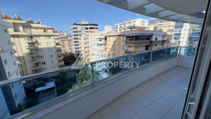 Меблированная квартира1+1 с большим балконом, 70 кв.м. Махмутлар, Алания - Ракурс 10