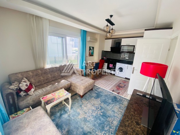 Квартира 1+1 с полной меблировкой в Махмутларе, 60 кы.м. - Ракурс 3