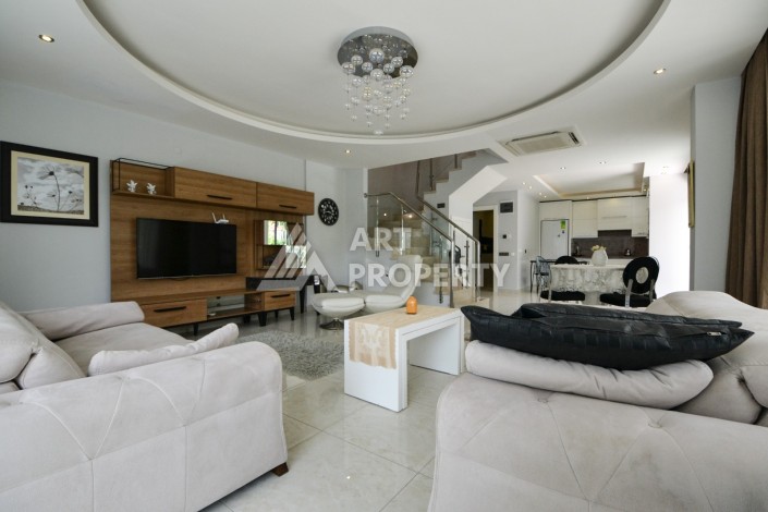 Шикарный садовый дуплекс 3+1 в роскошной резиденции, 230 кв.м. Каргыджак, Алания - Ракурс 16