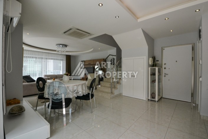 Шикарный садовый дуплекс 3+1 в роскошной резиденции, 230 кв.м. Каргыджак, Алания - Ракурс 18