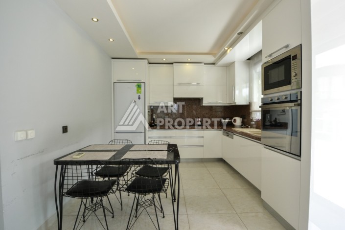 Шикарный садовый дуплекс 3+1 в роскошной резиденции, 230 кв.м. Каргыджак, Алания - Ракурс 20