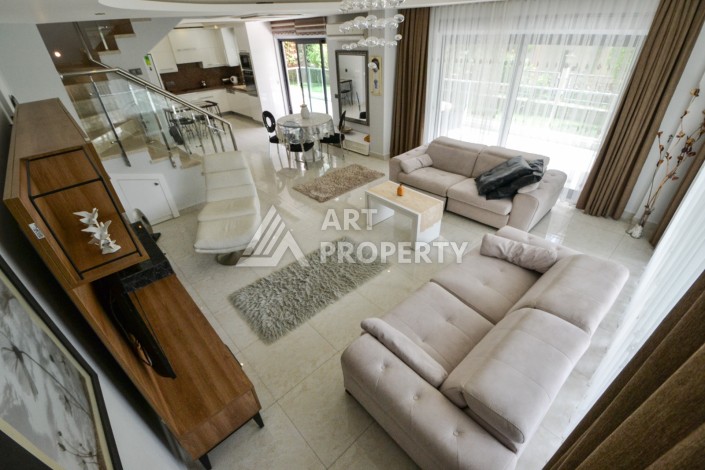 Шикарный садовый дуплекс 3+1 в роскошной резиденции, 230 кв.м. Каргыджак, Алания - Ракурс 23