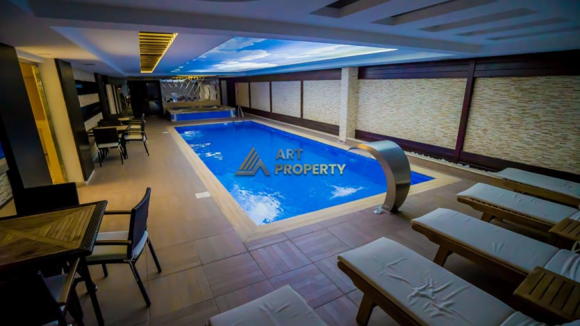 Апартаменты 2+1 в самом центре Аланьи в 250 метрах от пляжа Клеопатры, 120 м2 - Ракурс 3