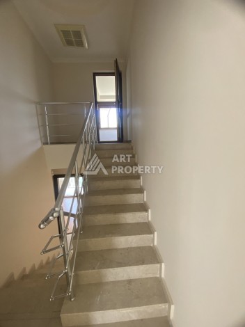 Просторная вилла 4+2 в Турклере, Алания, всего в 200 метрах от моря! - Ракурс 5