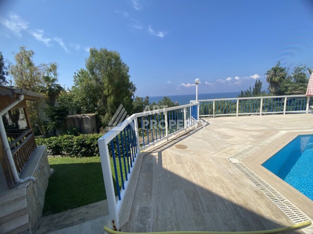 Просторная вилла 4+2 в Турклере, Алания, всего в 200 метрах от моря! - Ракурс 27