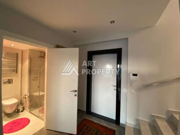 Роскошный дуплекс 3+1 в престижной резиденции в районе Клеопатры, 180 кв.м. - Ракурс 17