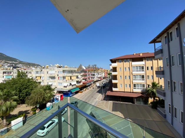 Апартаменты 2+1 в самом центре Аланьи в 250 метрах от пляжа Клеопатры, 120 м2 - Ракурс 21