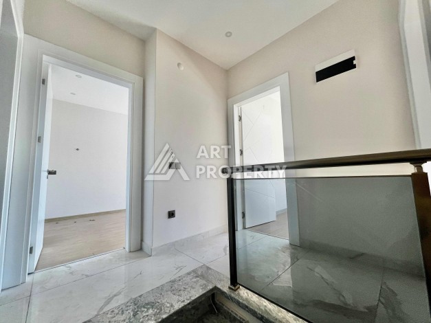 Просторная квартира-дуплекс 3+1 под ВНЖ, 140 кв.м. в центре Алании - Ракурс 26