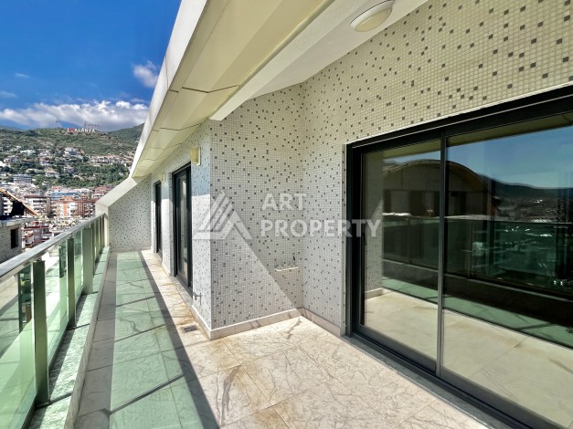 Просторная квартира-дуплекс 3+1 под ВНЖ, 140 кв.м. в центре Алании - Ракурс 32