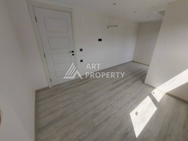 Светлый дуплекс 2+1 в Махмутларе, 90 кв.м. Выгодная цена! - Ракурс 5