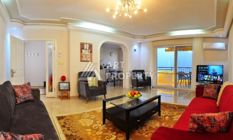 Квартира 2+1 с бесподобным видом на море в Махмутларе, 110 кв.м - Ракурс 4