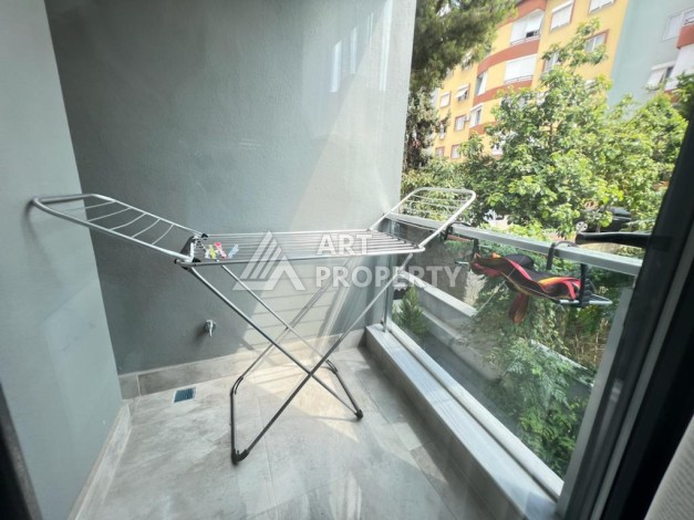 Дуплекс 3+1 с выходом в сад в самом центре Алании, 140 кв.м. - Ракурс 16