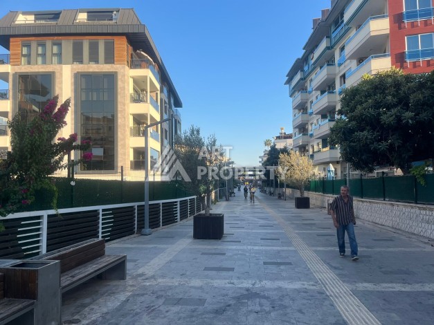 Дуплекс 3+1 с выходом в сад в самом центре Алании, 140 кв.м. - Ракурс 18