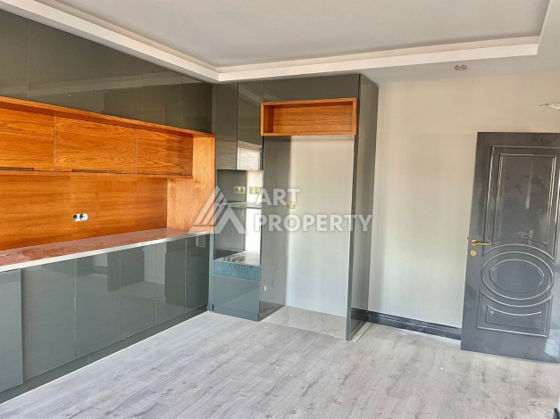 Квартира 3+1 с видом на море в центре Алании, 180 кв.м. - Ракурс 2