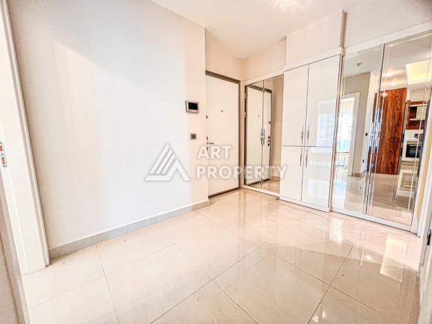 Квартира 2+1 с видом на море в Махмутларе, 110 кв.м. - Ракурс 12