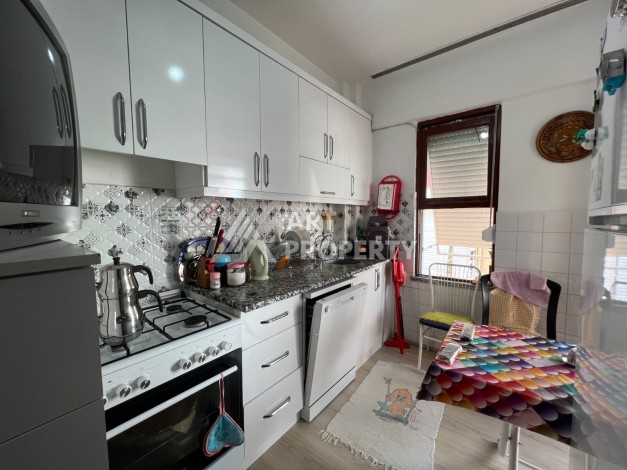 Просторная квартира 2+1 под ВНЖ в центре Алании, 110 кв.м. - Ракурс 4