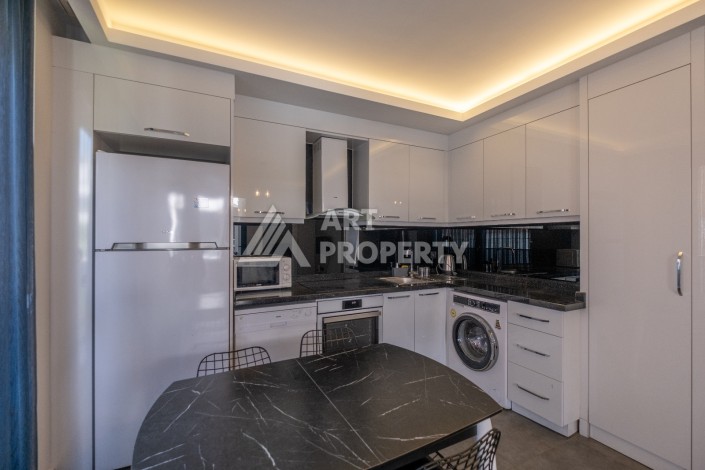 Уютная квартира 1+1 в 100 метрах от пляжа Клеопатры, 50 кв.м - Ракурс 4