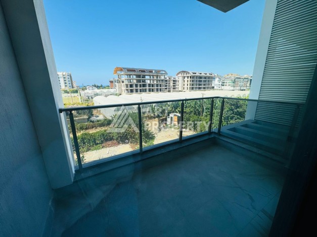 Апартаменты 1+1 в 250 метрах от моря в Каргыджаке. Есть рассрочка платежа - Ракурс 5