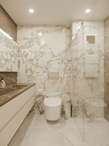 Современные квартиры 1+1 в новой резиденции от 53 до 60 кв.м. в центре Махмутлара - Ракурс 30