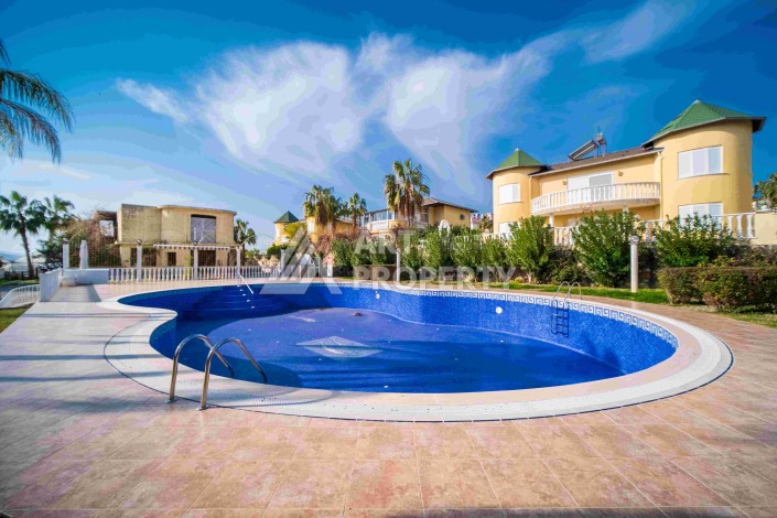 Вилла 3+1 под ВНЖ в районе Конаклы с участком 618 м² - Ракурс 2