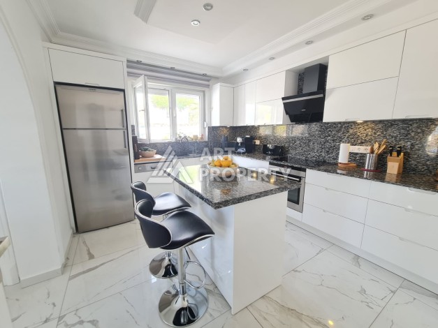 Вилла 3+1 с бассейном и гаражом, 290 кв.м. Каргыджак, Алания - Ракурс 4