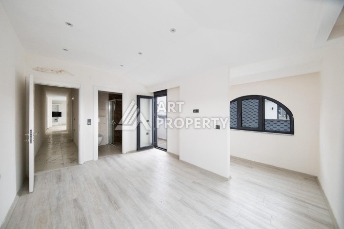 Дуплекс 3+1 в 550 метрах от пляжа в центре Алании. - Ракурс 9