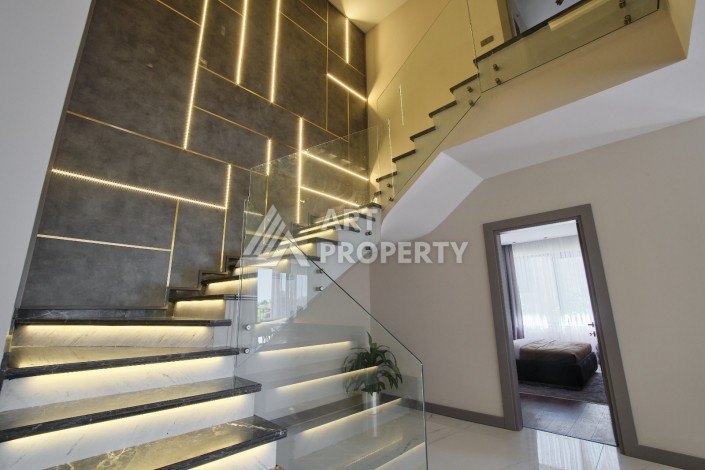 Шикарные виллы 4+1 в 600 метрах от моря. Каргыджак, Алания - Ракурс 13