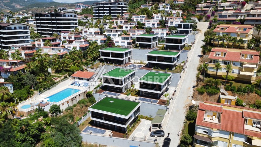 Шикарные виллы 4+1 в 600 метрах от моря. Каргыджак, Алания - Ракурс 32