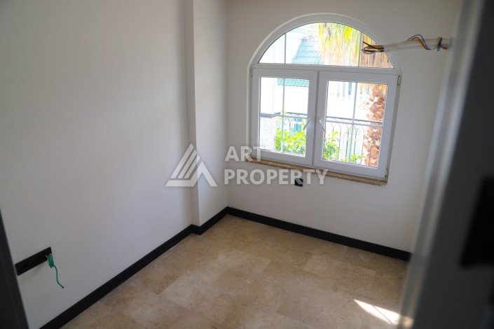 Роскошная вилла 4+1 с участком 525 кв.м. и бассейном. Тепе, Алания - Ракурс 16