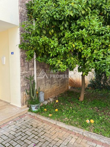 Вилла 3+1 для получения ВНЖ в престижном районе Тепе, 220 кв.м. - Ракурс 37