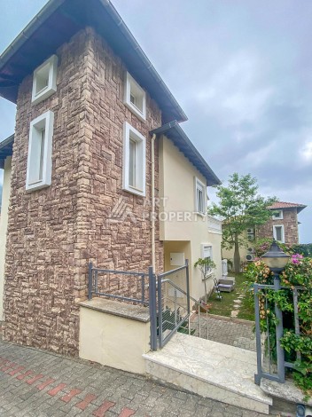 Меблированная вилла 2+1 в 5 минутах от центра, 150 кв.м в районе Тепе. Подходит под ВНЖ. - Ракурс 8