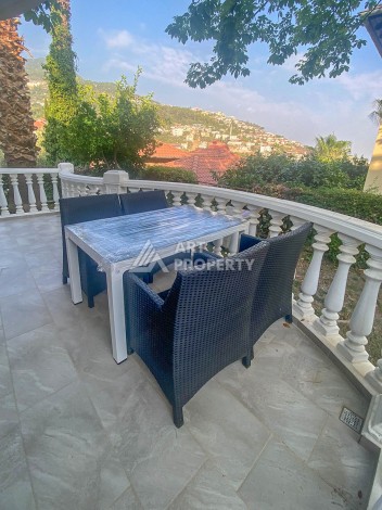 Меблированная вилла 2+1 в 5 минутах от центра, 150 кв.м в районе Тепе. Подходит под ВНЖ. - Ракурс 14