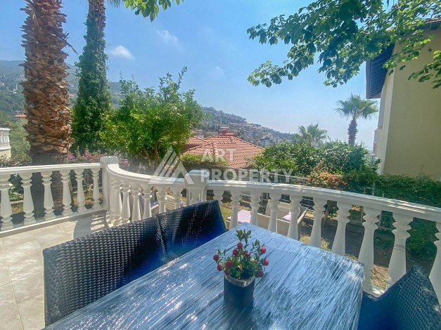 Меблированная вилла 2+1 в 5 минутах от центра, 150 кв.м в районе Тепе. Подходит под ВНЖ. - Ракурс 15