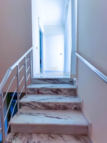 Вилла 2+1 в районе Тепе, 200 кв.м. Подходит под ВНЖ - Ракурс 16